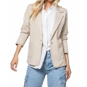 NEW 26 INTERNATIONAL women's monroe ponte blazer in light tan